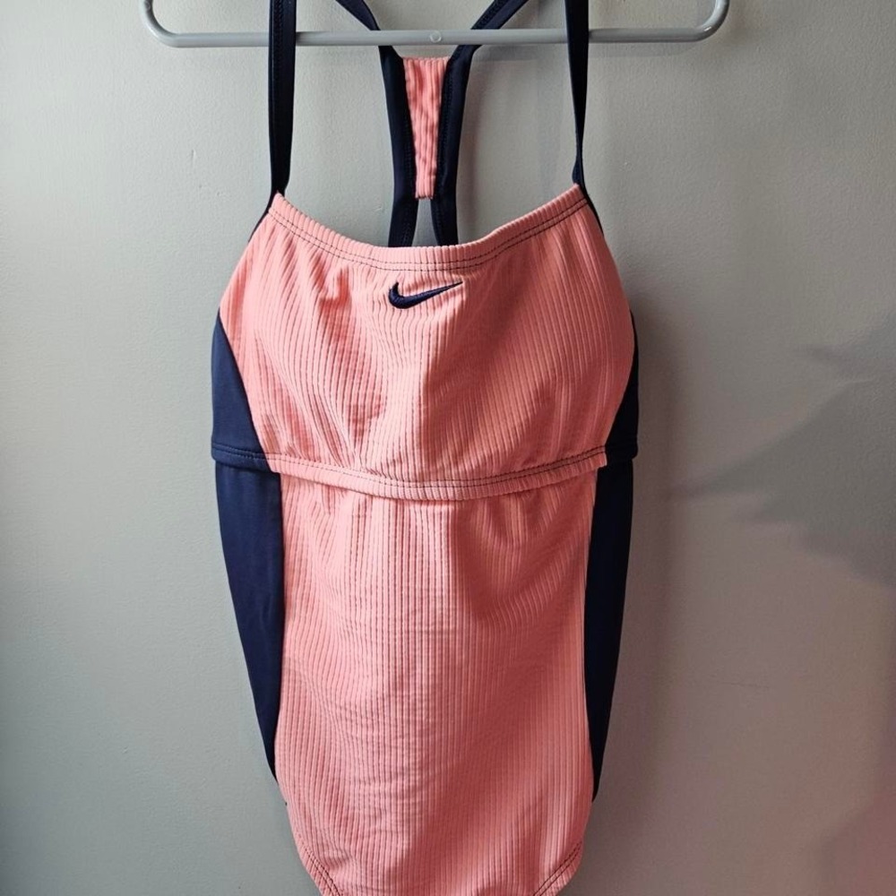 Nike swimsuit Pink/ Navy blue open back Raceback‎ trendy sz small